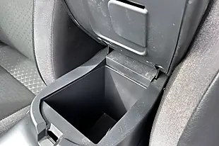Used 2024 Nissan Juke N-Connecta Gun Metal - Interior and Exterior details 14