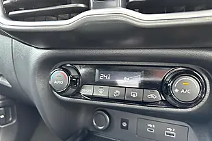 Used 2024 Nissan Juke N-Connecta Gun Metal - Interior and Exterior details 20