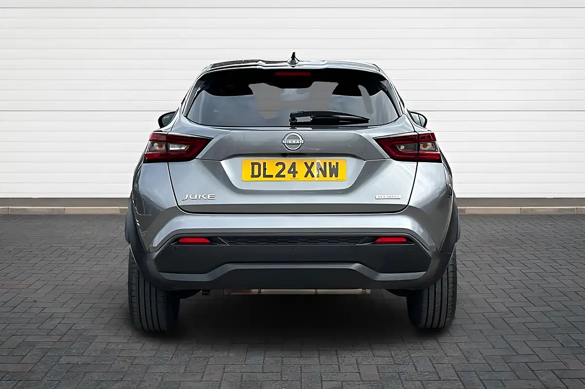Used 2024 Nissan Juke N-Connecta Gun Metal - Interior and Exterior details 4