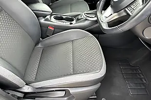 Used 2024 Nissan Juke N-Connecta Gun Metal - Interior and Exterior details 17
