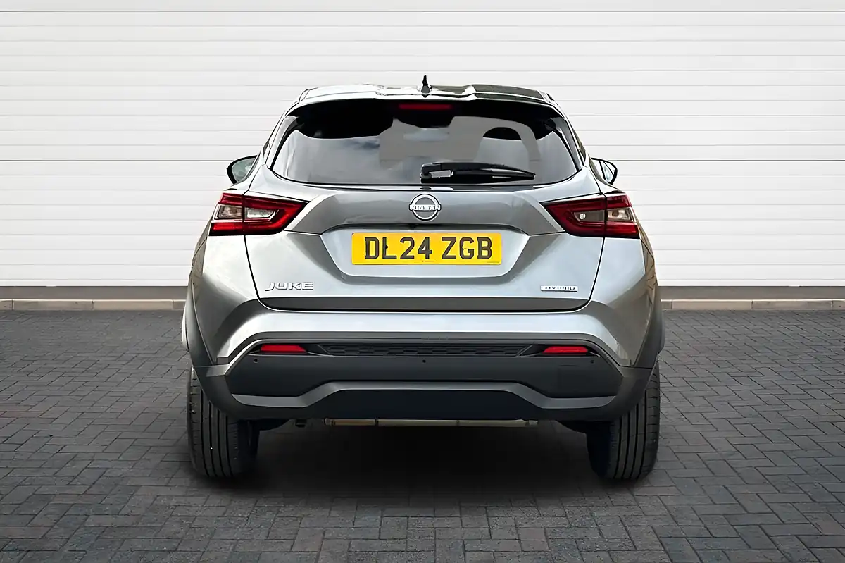 Used 2024 Nissan Juke N-Connecta Gun Metal - Interior and Exterior details 4