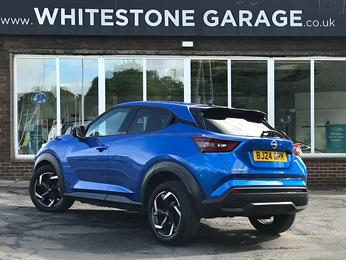 Used 2024 Nissan Juke N-Connecta Magnetic Blue - Interior and Exterior details 5