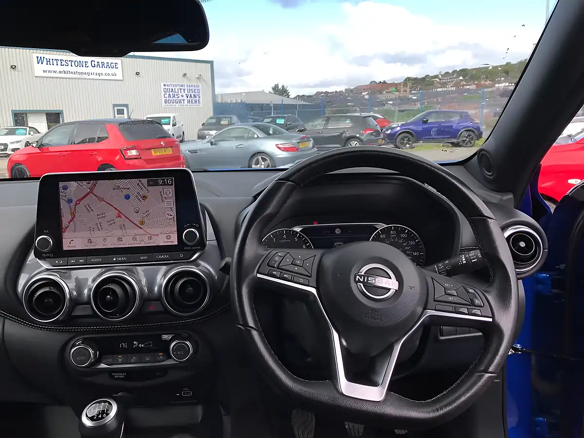 Used 2024 Nissan Juke N-Connecta Magnetic Blue - Interior and Exterior details 16