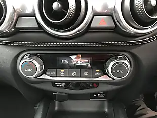 Used 2024 Nissan Juke N-Connecta Magnetic Blue - Interior and Exterior details 18