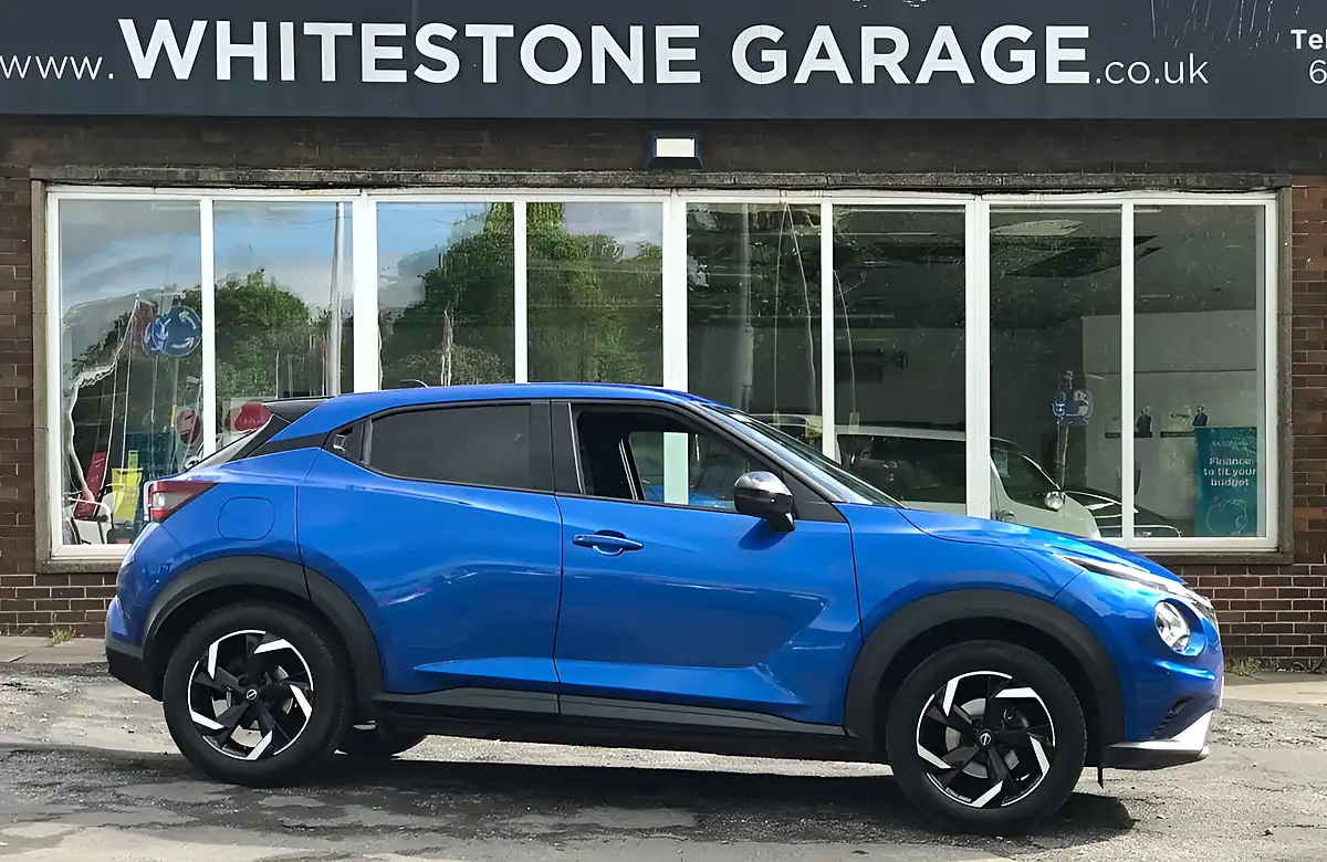 Used 2024 Nissan Juke N-Connecta Magnetic Blue - Interior and Exterior details 4