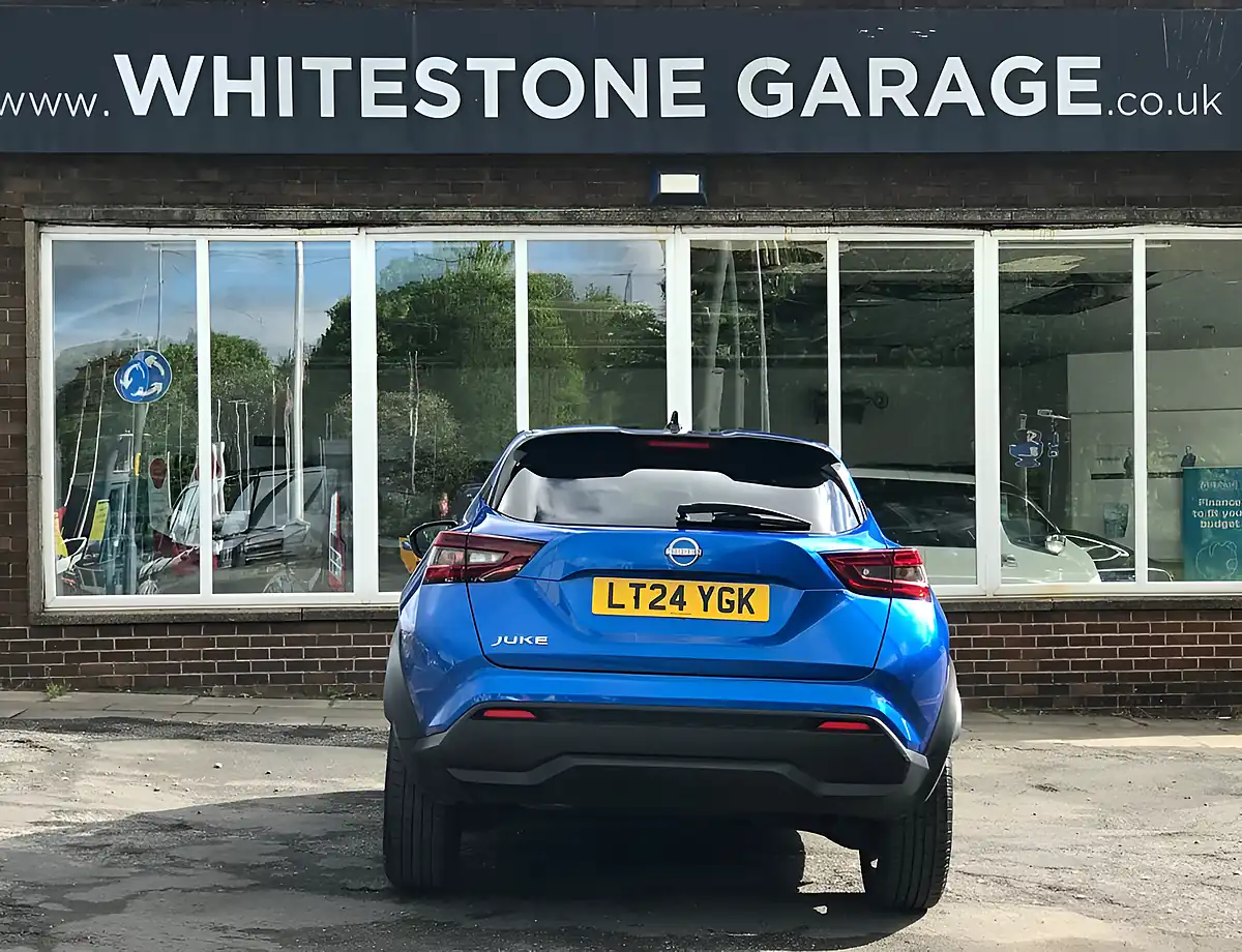 Used 2024 Nissan Juke N-Connecta Magnetic Blue - Interior and Exterior details 8