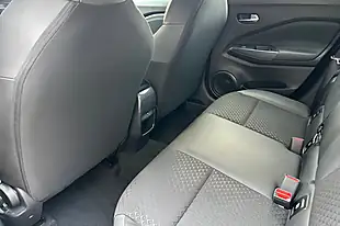 Used 2024 Nissan Juke N-Connecta Pearl Black - Interior and Exterior details 12