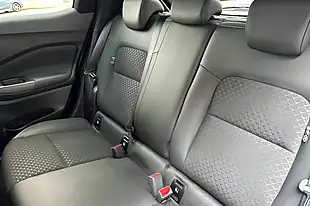 Used 2024 Nissan Juke N-Connecta Pearl Black - Interior and Exterior details 13