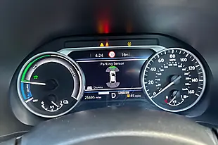 Used 2024 Nissan Juke N-Connecta Pearl Black - Interior and Exterior details 18