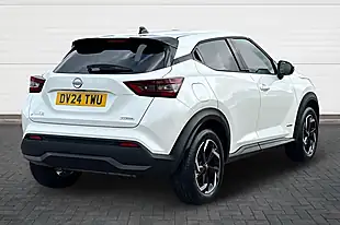 Used 2024 Nissan Juke N-Connecta White - Interior and Exterior details 3
