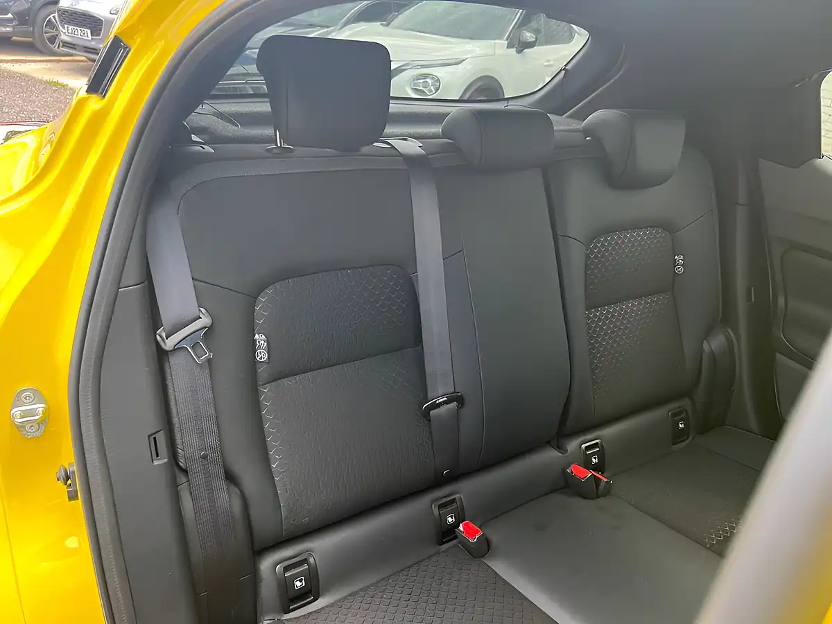 Used 2024 Nissan Juke N-Connecta Yellow - Interior and Exterior details 15