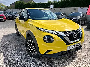 Used 2024 Nissan Juke N-Connecta Yellow - Interior and Exterior details 8