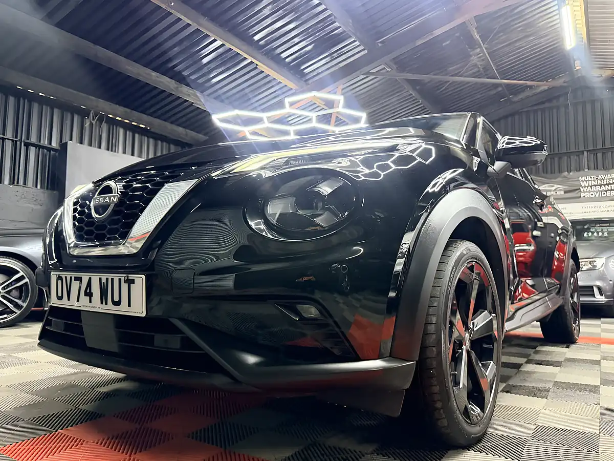 Used 2024 Nissan Juke Tekna Black - Interior and Exterior details 13