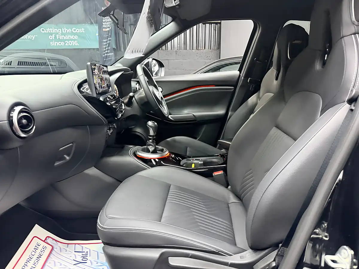 Used 2024 Nissan Juke Tekna Black - Interior and Exterior details 16