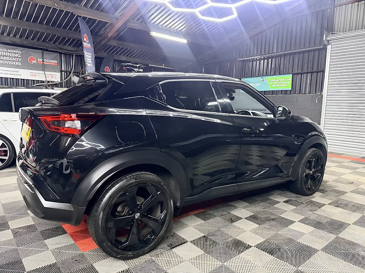 Used 2024 Nissan Juke Tekna Black - Interior and Exterior details 3