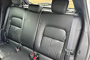 Used 2024 Nissan Juke Tekna Ceramic Grey - Interior and Exterior details 17