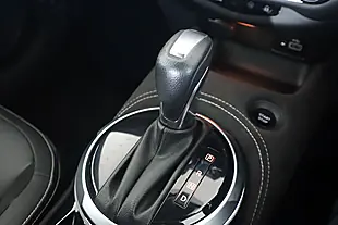 Used 2024 Nissan Juke Tekna+ Grey - Interior and Exterior details 17