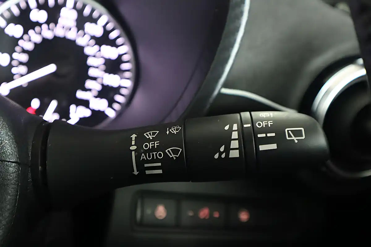 Used 2024 Nissan Juke Tekna+ Grey - Interior and Exterior details 19