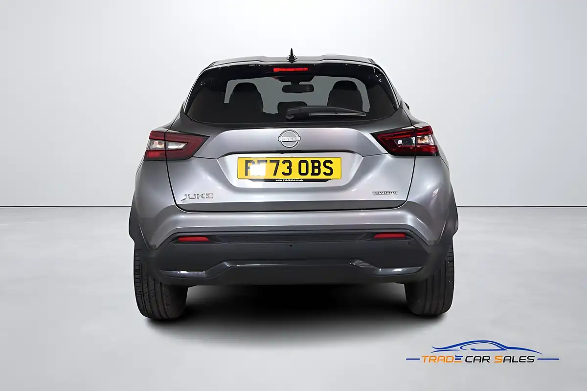 Used 2024 Nissan Juke Tekna+ Grey - Interior and Exterior details 5