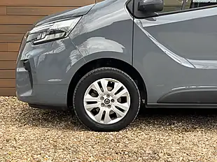 Used 2024 Nissan Primastar Tekna Grey - Interior and Exterior details 10