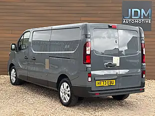 Used 2024 Nissan Primastar Tekna Grey - Interior and Exterior details 6