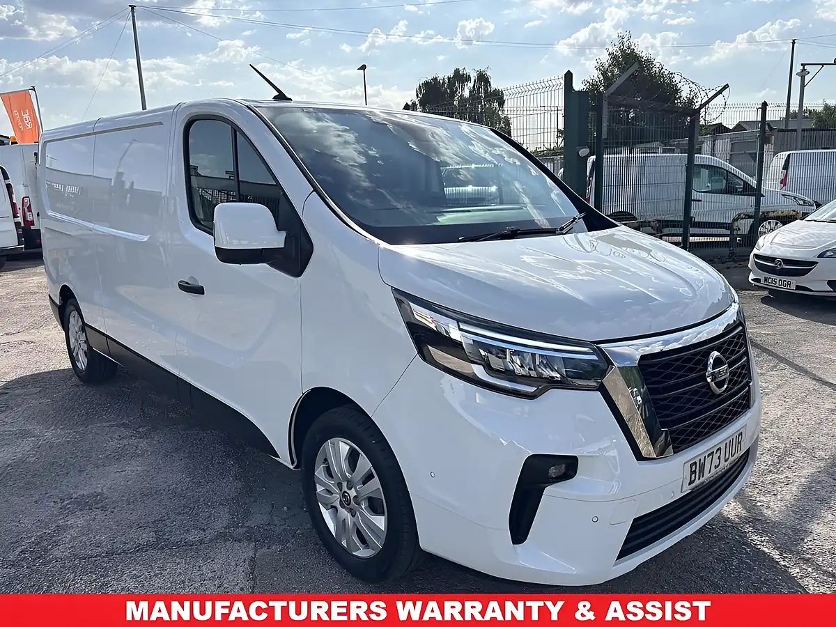 Used 2024 Nissan Primastar Tekna White - Interior and Exterior details 3