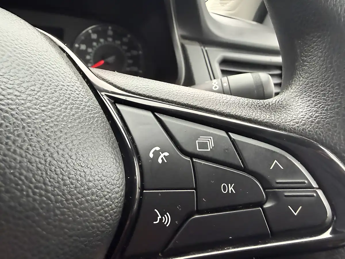 Used 2024 Nissan Primastar Visia White - Interior and Exterior details 19