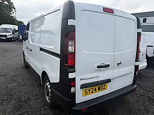 Used 2024 Nissan Primastar Visia White - Interior and Exterior details 2