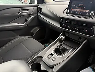 Used 2024 Nissan Qashqai Acenta Premium Black - Interior and Exterior details 14