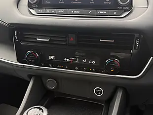 Used 2024 Nissan Qashqai Acenta Premium Black - Interior and Exterior details 18
