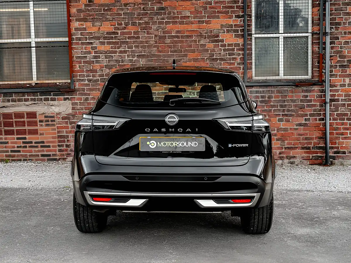 Used 2024 Nissan Qashqai Acenta Premium Black - Interior and Exterior details 15