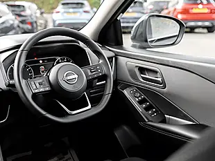 Used 2024 Nissan Qashqai Acenta Premium Black - Interior and Exterior details 16