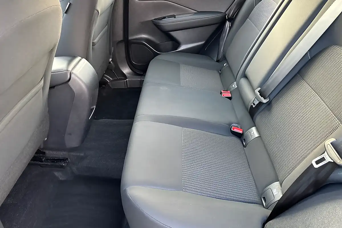 Used 2024 Nissan Qashqai Acenta Premium Ceramic Grey - Interior and Exterior details 15