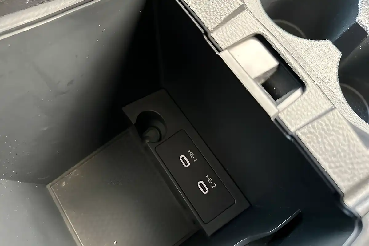 Used 2024 Nissan Qashqai Acenta Premium Ceramic Grey - Interior and Exterior details 20