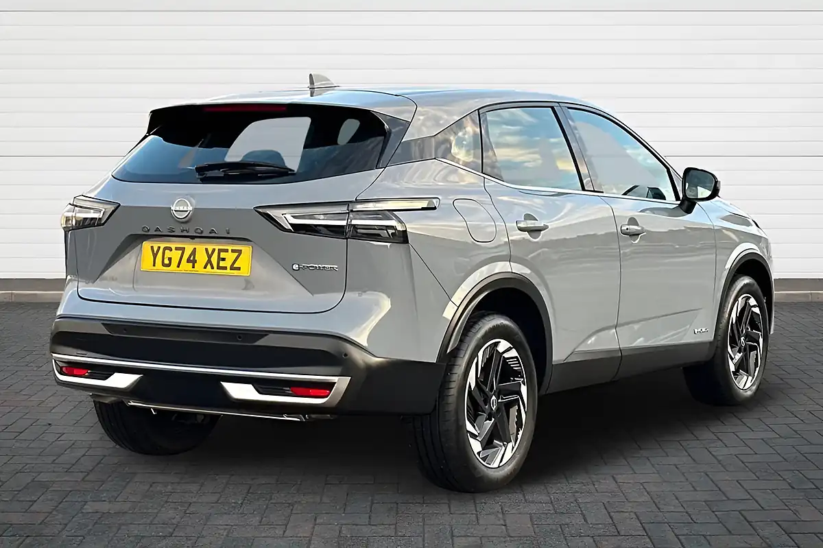 Used 2024 Nissan Qashqai Acenta Premium Ceramic Grey - Interior and Exterior details 3