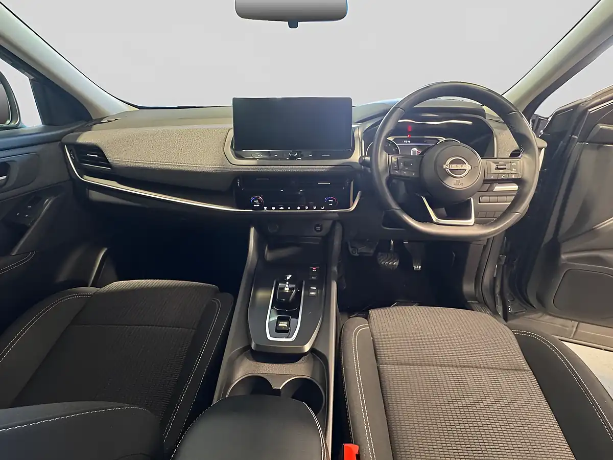 Used 2024 Nissan Qashqai Acenta Premium Grey - Interior and Exterior details 12