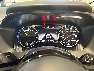 Used 2024 Nissan Qashqai Acenta Premium Grey - Interior and Exterior details 16