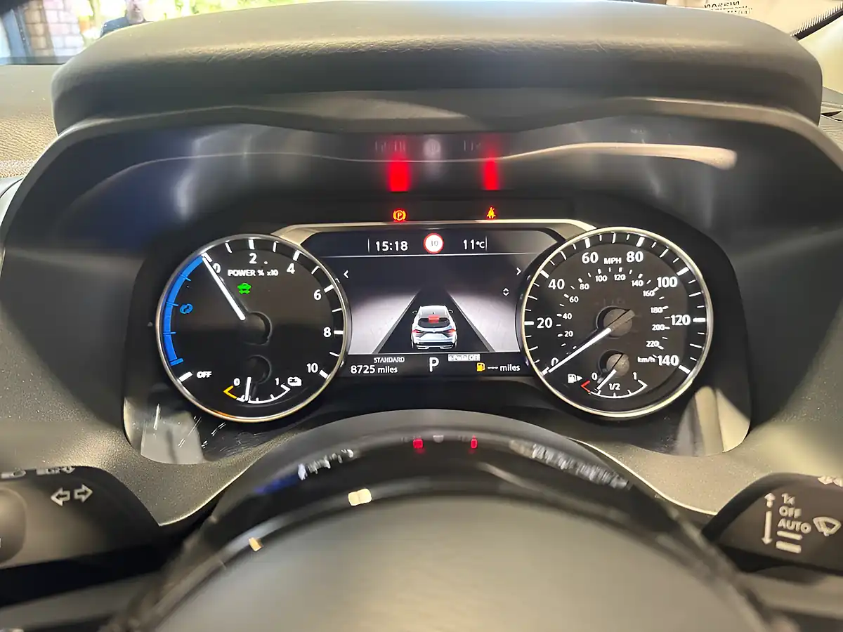 Used 2024 Nissan Qashqai Acenta Premium Grey - Interior and Exterior details 16