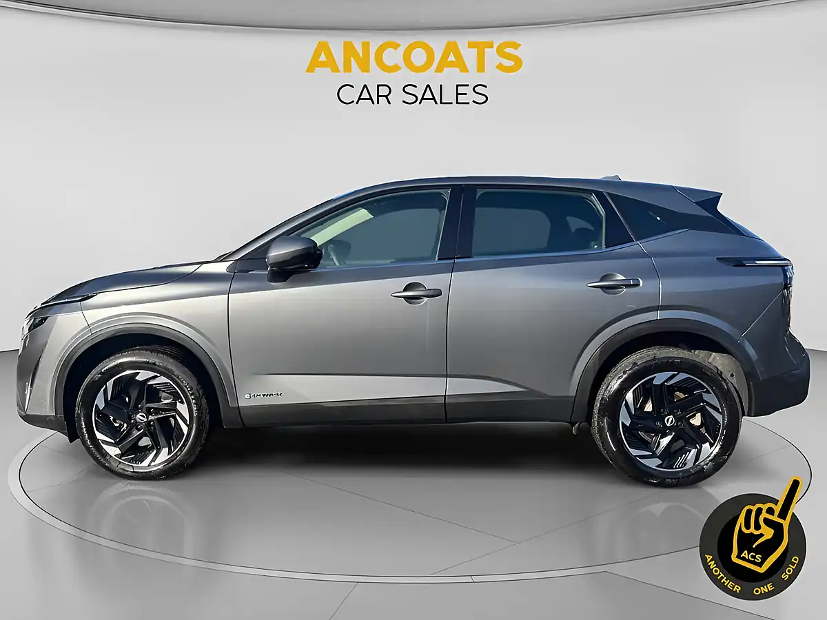 Used 2024 Nissan Qashqai Acenta Premium Grey - Interior and Exterior details 2