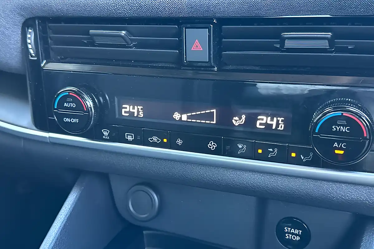 Used 2024 Nissan Qashqai Acenta Premium Gun Metal - Interior and Exterior details 20
