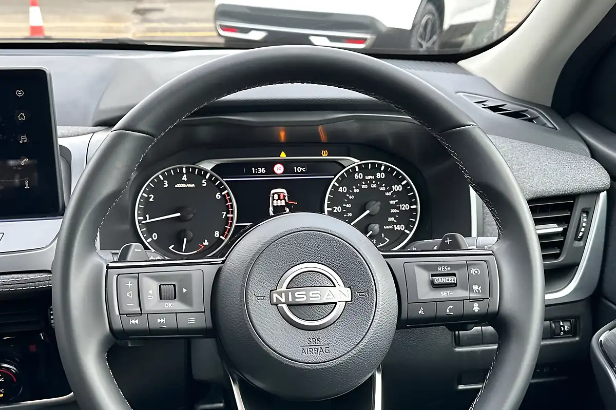 Used 2024 Nissan Qashqai Acenta Premium Gun Metal - Interior and Exterior details 10