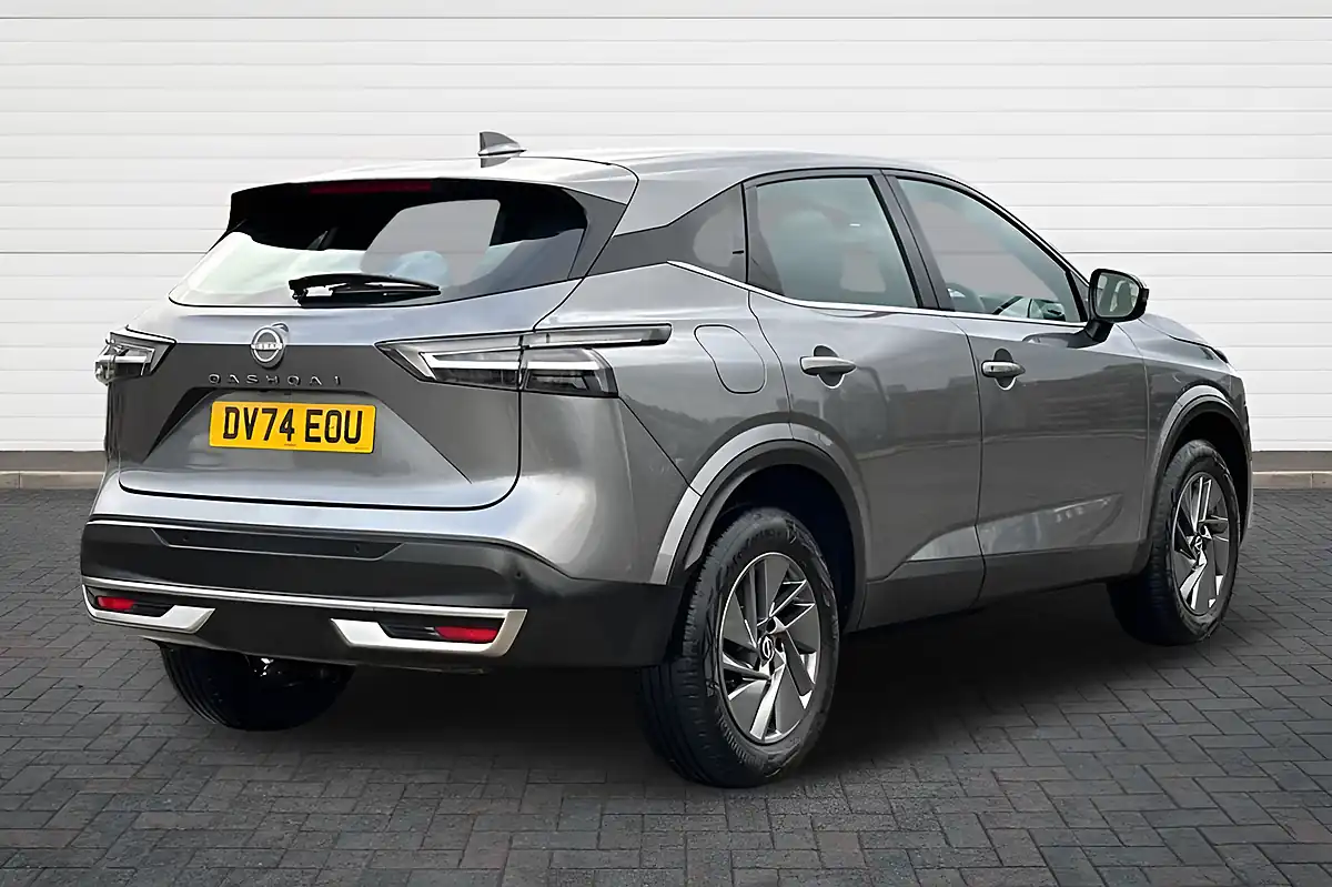 Used 2024 Nissan Qashqai Acenta Premium Gun Metal - Interior and Exterior details 3