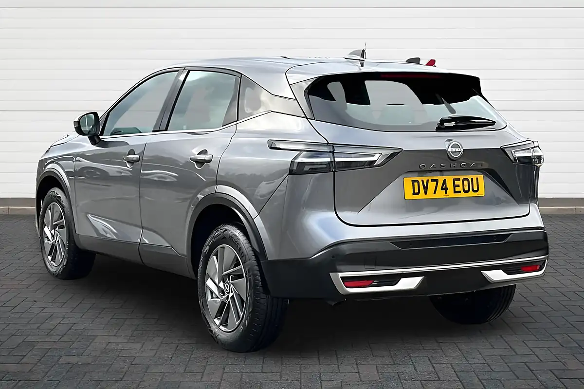 Used 2024 Nissan Qashqai Acenta Premium Gun Metal - Interior and Exterior details 5