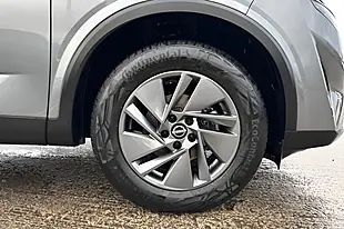 Used 2024 Nissan Qashqai Acenta Premium Gun Metal - Interior and Exterior details 9