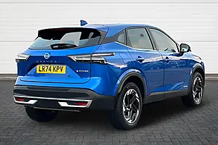 Used 2024 Nissan Qashqai Acenta Premium Magnetic Blue - Interior and Exterior details 3