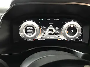 Used 2024 Nissan Qashqai N-Connecta Blade Silver - Interior and Exterior details 13