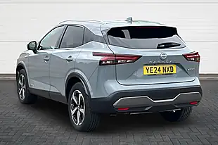 Used 2024 Nissan Qashqai N-Connecta Grey - Interior and Exterior details 5
