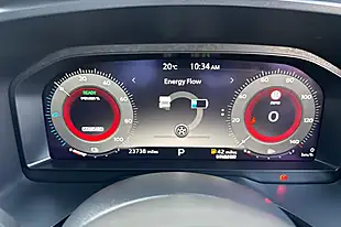 Used 2024 Nissan Qashqai N-Connecta Grey - Interior and Exterior details 18
