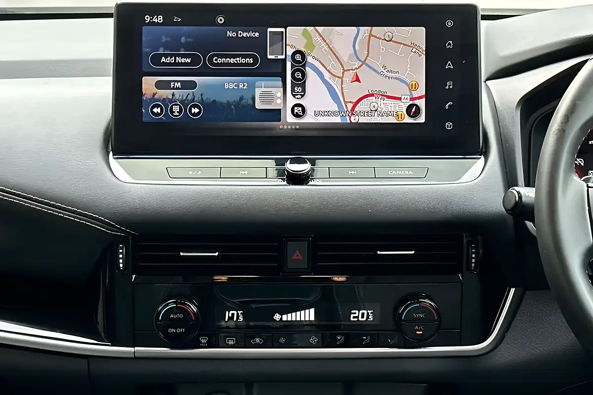 Used 2024 Nissan Qashqai N-Connecta Grey - Interior and Exterior details 12