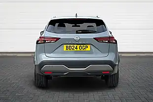 Used 2024 Nissan Qashqai N-Connecta Grey - Interior and Exterior details 4